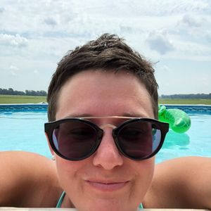 Meet your Posher, Megan